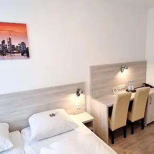 3* 酒店 弗兰克福特埃德尔酒店