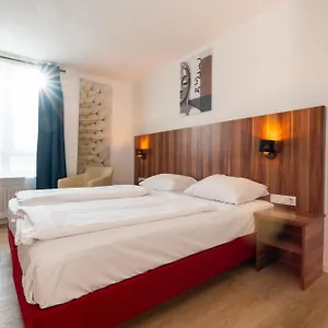 Astor 4* München